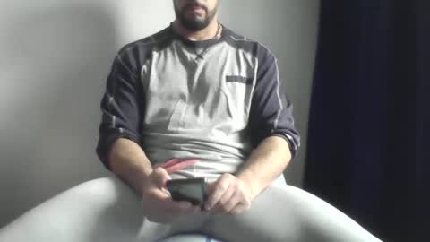 Snapshot of studdotcom chatting on February 9, 2025, 10:09 am Ero online show from February 9, 2025, 10:09 am