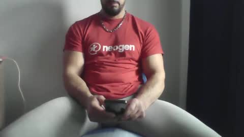 Snapshot of studdotcom chatting on February 17, 2025, 9:46 am Ero online show from February 17, 2025, 9:46 am