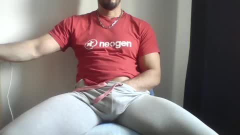 Snapshot of studdotcom chatting on February 22, 2025, 9:56 am Ero online show from February 22, 2025, 9:56 am