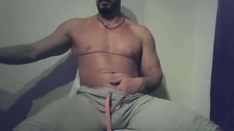 Snapshot of studdotcom chatting on March 9, 2025, 6:54 pm Ero online show from March 9, 2025, 6:54 pm