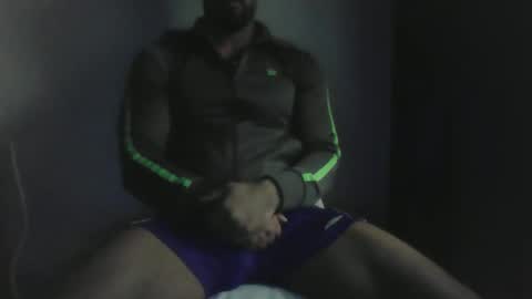 Snapshot of studdotcom chatting on October 3, 2025, 10:12 am Ero online show from October 3, 2025, 10:12 am