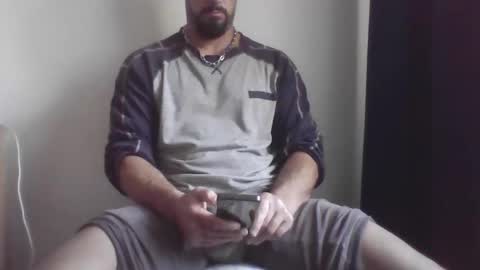 Snapshot of studdotcom chatting on October 29, 2025, 9:55 am Ero online show from October 29, 2025, 9:55 am