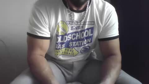 Snapshot of studdotcom chatting on November 26, 2025, 10:16 am Ero online show from November 26, 2025, 10:16 am