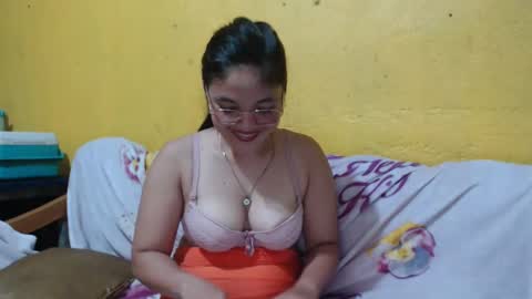 Snapshot of stunningamanda chatting on January 20, 2025, 11:45 am stunningamanda online show from January 20, 2025, 11:45 am