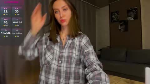 Snapshot of su_11111 chatting on December 20, 2025, 3:57 am LINA online show from December 20, 2025, 3:57 am