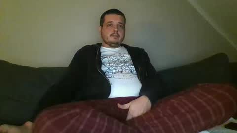 Snapshot of sub3100 chatting on January 9, 2026, 10:44 pm 420Fun online show from January 9, 2026, 10:44 pm