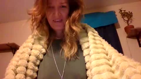 sub4you69brat online show from January 13, 2025, 12:19 am