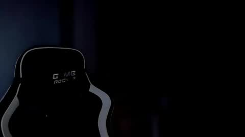 Snapshot of sub_austr chatting on January 24, 2025, 9:05 pm sub_austr online show from January 24, 2025, 9:05 pm