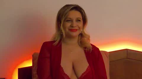 Snapshot of sublimecarla chatting on December 22, 2025, 10:18 pm Carla online show from December 22, 2025, 10:18 pm