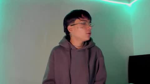 nico online show from February 18, 2025, 4:05 pm