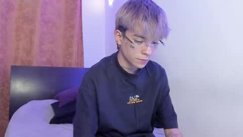Snapshot of submissive_boyy_ chatting on March 9, 2026, 9:08 pm nico online show from March 9, 2026, 9:08 pm