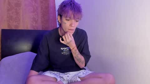 Snapshot of submissive_boyy_ chatting on April 1, 2026, 12:44 am nico online show from April 1, 2026, 12:44 am