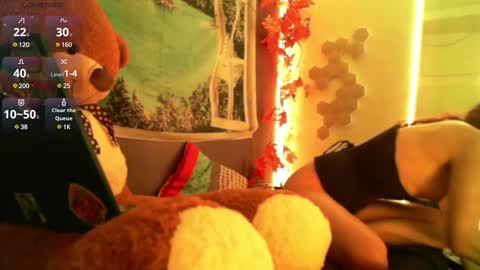 sofhia online show from December 28, 2024, 4:41 am