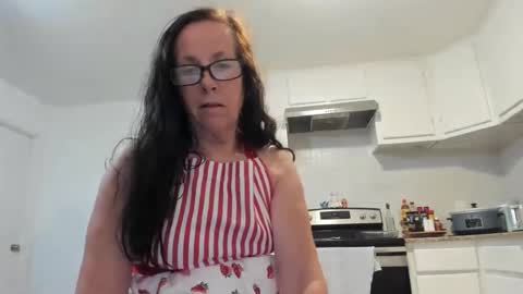 Snapshot of submissivepeachgoddess chatting on April 26, 2026, 2:31 am Submissie Peach Goddess online show from April 26, 2026, 2:31 am