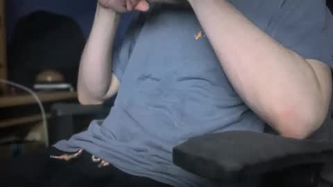 Snapshot of subprx chatting on October 26, 2025, 3:07 pm subprx online show from October 26, 2025, 3:07 pm