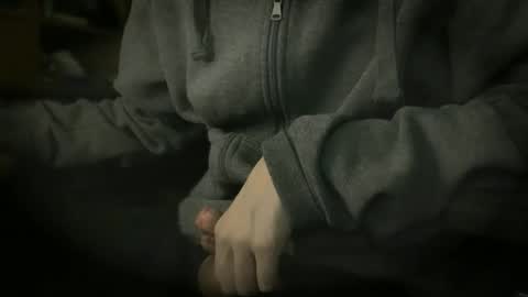 Snapshot of subprx chatting on November 19, 2025, 4:18 pm subprx online show from November 19, 2025, 4:18 pm