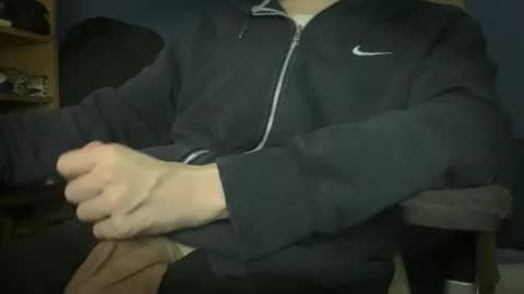 Snapshot of subprx chatting on December 14, 2025, 4:12 pm subprx online show from December 14, 2025, 4:12 pm