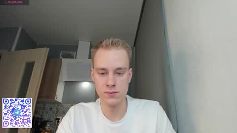 Snapshot of successful_kevin chatting on December 18, 2025, 9:15 am Kevin online show from December 18, 2025, 9:15 am