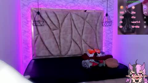 Snapshot of succubus_girl_ chatting on December 22, 2024, 1:00 pm Alexy online show from December 22, 2024, 1:00 pm