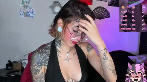 Snapshot of succubus_girl_ chatting on September 10, 2025, 1:33 pm Alexy online show from September 10, 2025, 1:33 pm