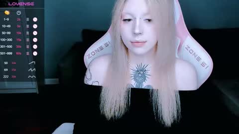 Snapshot of succubus_leslie chatting on November 11, 2025, 9:48 pm succubus_leslie online show from November 11, 2025, 9:48 pm