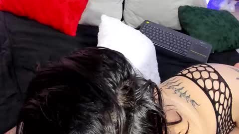 Snapshot of succubusdolly chatting on November 21, 2025, 9:35 pm Luna online show from November 21, 2025, 9:35 pm