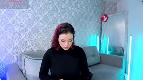 Luna  online show from February 22, 2026, 7:01 pm