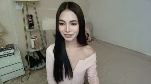 ITS ME ASHLEY online show from April 25, 2026, 11:13 pm