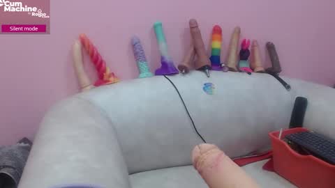 Snapshot of sucker_drool chatting on September 17, 2025, 12:07 pm Sucky online show from September 17, 2025, 12:07 pm