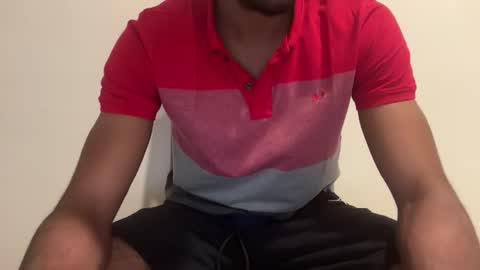 Snapshot of suckmiiiii chatting on November 17, 2025, 5:41 pm Allyours online show from November 17, 2025, 5:41 pm