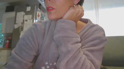 Snapshot of sucrette5629 chatting on December 24, 2024, 3:16 pm sucrette5629 online show from December 24, 2024, 3:16 pm