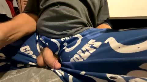 Snapshot of suddzzee chatting on January 5, 2025, 11:15 am sudzee online show from January 5, 2025, 11:15 am