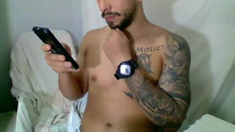 Snapshot of suetsemsay chatting on November 4, 2025, 4:00 am suetsemsay online show from November 4, 2025, 4:00 am