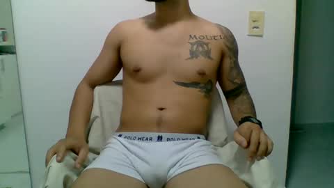 Snapshot of suetsemsay chatting on December 15, 2025, 1:10 am suetsemsay online show from December 15, 2025, 1:10 am