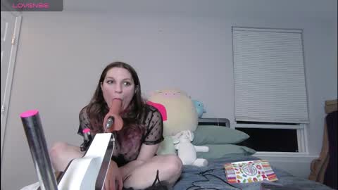 Snapshot of sufferbunny chatting on March 11, 2025, 1:16 am Nikki Sabel online show from March 11, 2025, 1:16 am