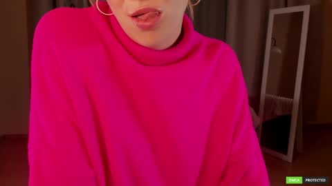 sugamomy online show from November 21, 2025, 12:43 am