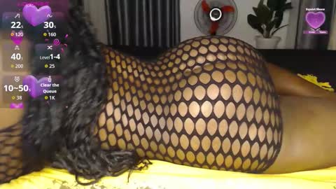 Snapshot of sugar_br0wn chatting on March 13, 2026, 5:41 pm sugarboooty online show from March 13, 2026, 5:41 pm