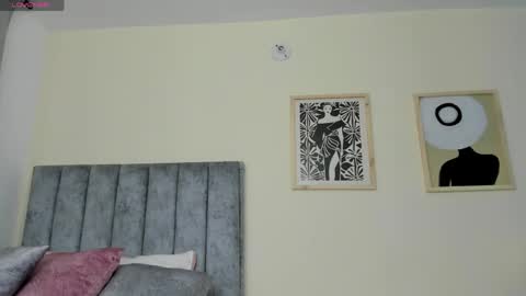 sugar_milff online show from June 3, 2026, 2:33 pm