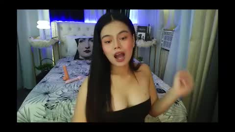 Snapshot of sugar_pinay18x chatting on March 9, 2026, 5:22 am sugar_pinay18x online show from March 9, 2026, 5:22 am