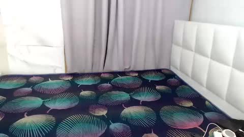 sugar_pixiee online show from May 19, 2026, 4:19 am