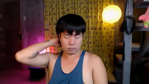 Niko online show from November 13, 2025, 5:23 pm