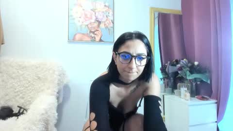 Snapshot of sugarburn chatting on February 3, 2026, 7:35 am Magda online show from February 3, 2026, 7:35 am