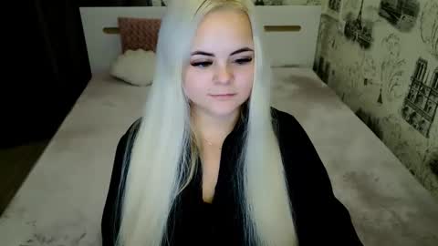 sugarkissx online show from October 14, 2025, 6:31 pm