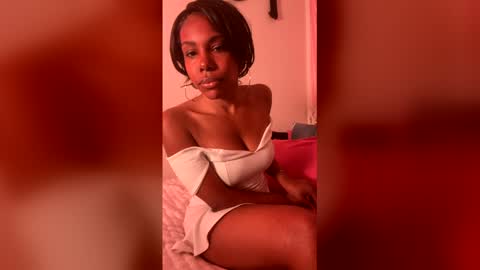 Kim Lee online show from June 8, 2026, 11:54 am