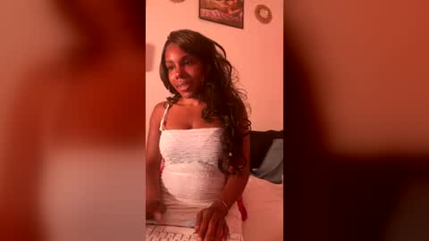 Kim Lee online show from June 15, 2026, 2:25 am