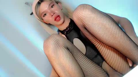 Snapshot of sugarxbaby_ chatting on February 26, 2025, 3:42 am LoveSugar online show from February 26, 2025, 3:42 am