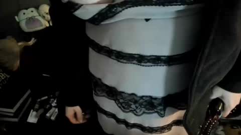 Sugary online show from January 7, 2026, 10:51 am