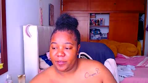 Snapshot of suggarbaby1 chatting on December 14, 2025, 9:19 pm Cami Back in 2 hours online show from December 14, 2025, 9:19 pm