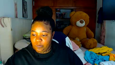 Cami   Back in 2 hours online show from January 6, 2026, 6:28 am