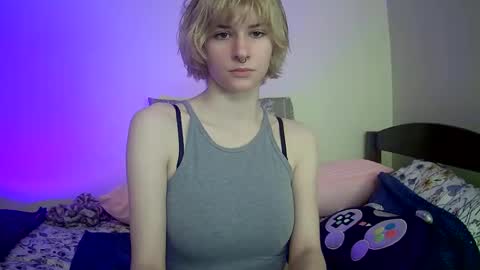 Ophelia online show from December 30, 2024, 3:25 am